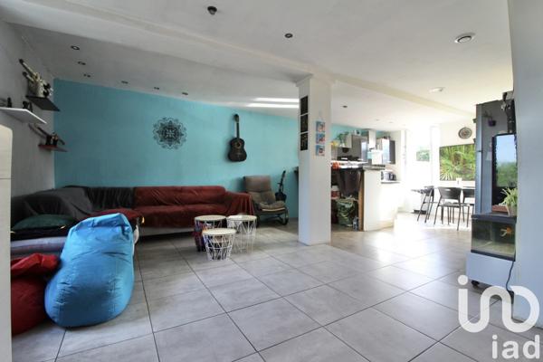 Maison 8 pièces de 170 m² à Chuelles (45220)