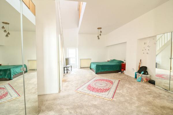 Maison Wissous 8 pièces - 263m² habitables - 5 chambres