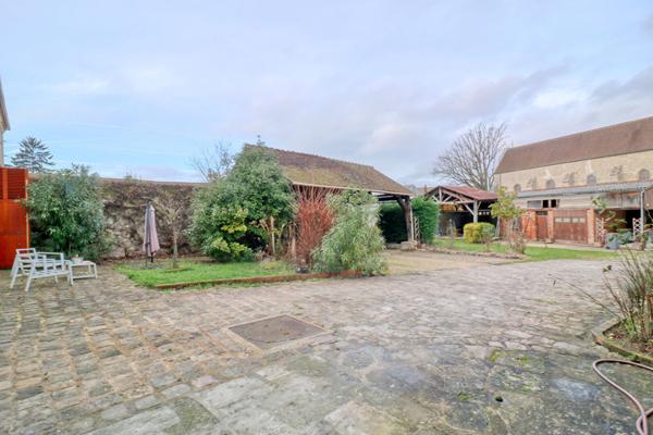 Maison Wissous 8 pièces - 263m² habitables - 5 chambres