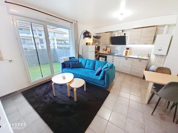 Rare, T2 de 41,69 m² dans une résidence standing avec garage et place de parking en sous sol sécurisée