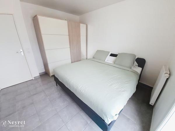 Rare, T2 de 41,69 m² dans une résidence standing avec garage et place de parking en sous sol sécurisée
