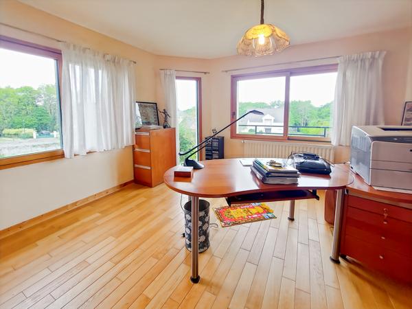 La Chapelle-sur-Erdre (44240) Belle demeure dans un domaine privé