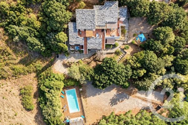 Maison à vendre  15 pièces - 190,44 m 2   PATRIMONIO  - 202