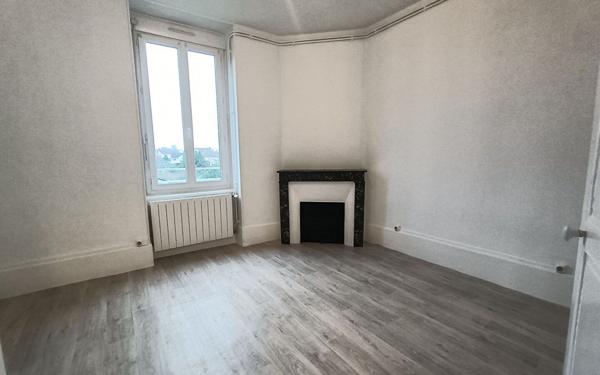 Appartement à louer    3 pièces •  Nevers