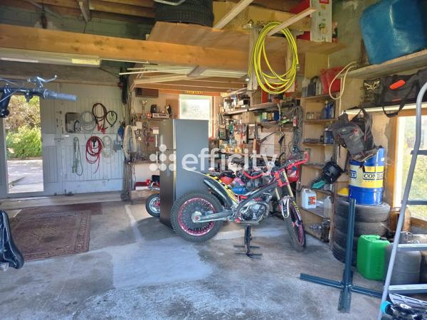 Maison
         6 pièces
        - 163 m² 465 000 € *