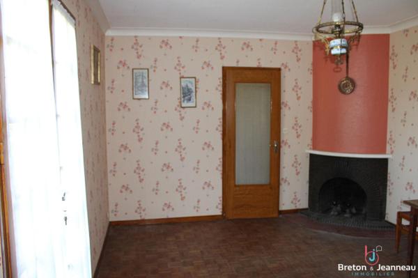 Maison 83 m² avec grand jardin à Ernée