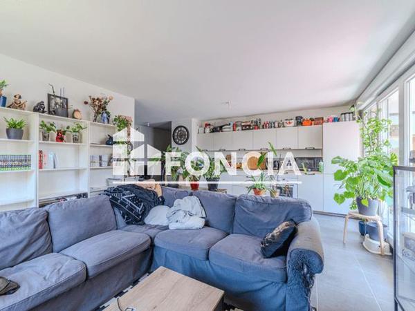 À vendre Appartement 4 pièces 80.4 m² - Vénissieux 69200