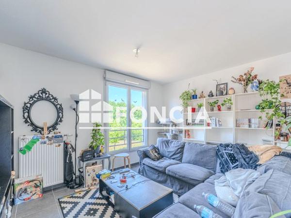 À vendre Appartement 4 pièces 80.4 m² - Vénissieux 69200