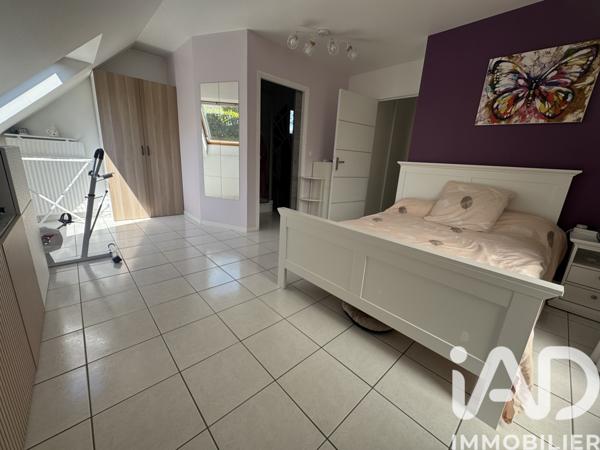 Appartement à vendre 4 pièces 98 m² Éragny
