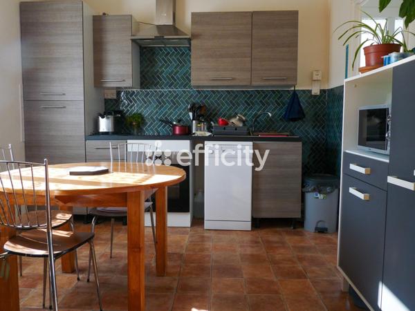 Immeuble 7 pièces - 162 m²
