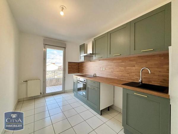 Appartement à louer 4 pièces 88.2m²