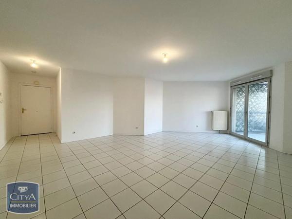 Appartement à louer 4 pièces 88.2m²