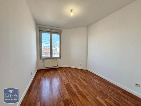 Appartement à louer 4 pièces 88.2m²
