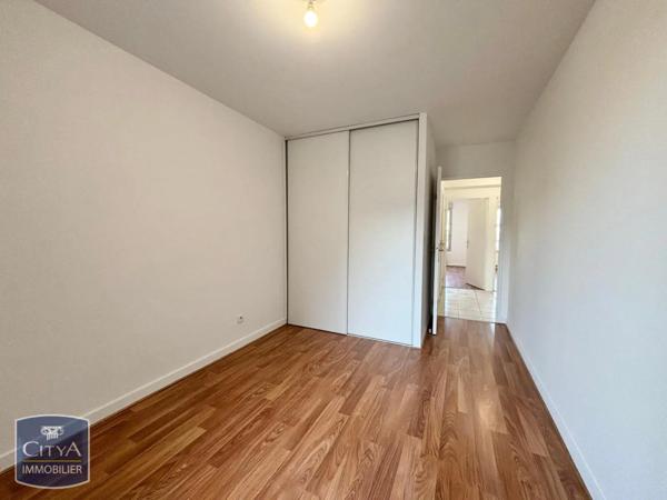 Appartement à louer 4 pièces 88.2m²