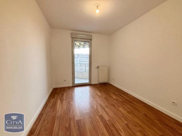 Appartement à louer 4 pièces 88.2m²