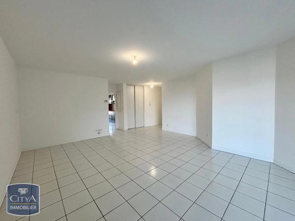 Appartement à louer 4 pièces 88.2m²