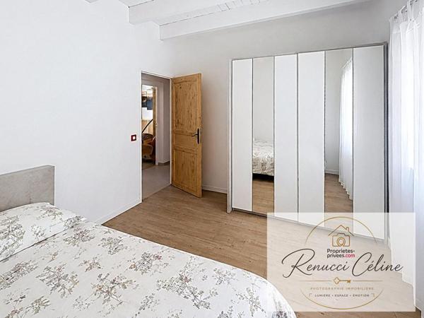 Maison  composée de 4 appartements, totalement rénovée, entrée de Porticcio