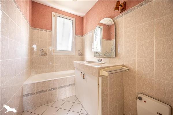 Maison à vendre |  Aiffres |  7 pièces | 146 m²