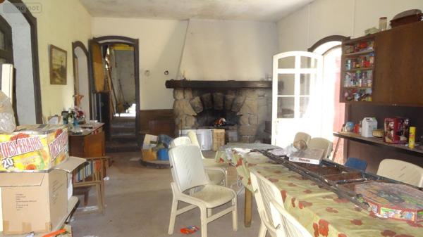 Maison à vendre à Savigna dans le Jura (39240), ref : VARUGN