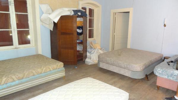 Maison à vendre à Savigna dans le Jura (39240), ref : VARUGN