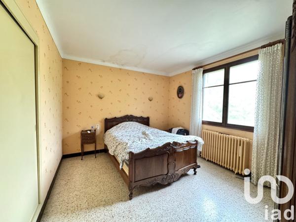 Mas 7 pièces de 165 m² à Beaucaire (30300)