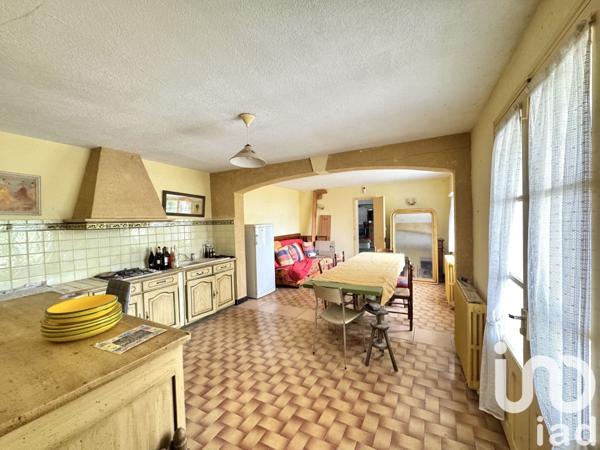 Mas 7 pièces de 165 m² à Beaucaire (30300)