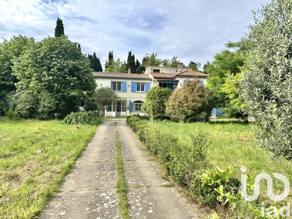 Mas 7 pièces de 165 m² à Beaucaire (30300)