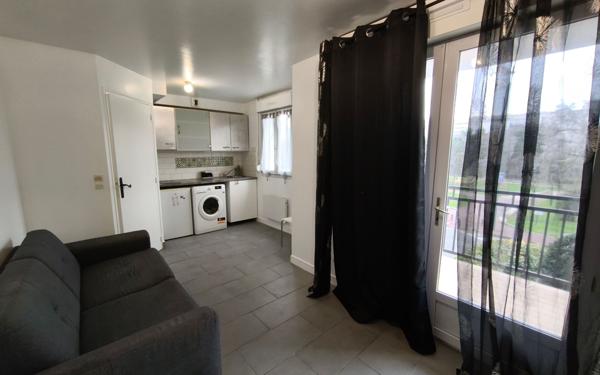 Appartement à louer    1 pièce • 16,17 m2 Saint-Gratien