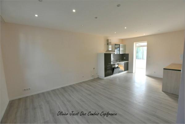 Maison à vendre 4 pièces NOMMAY (25)