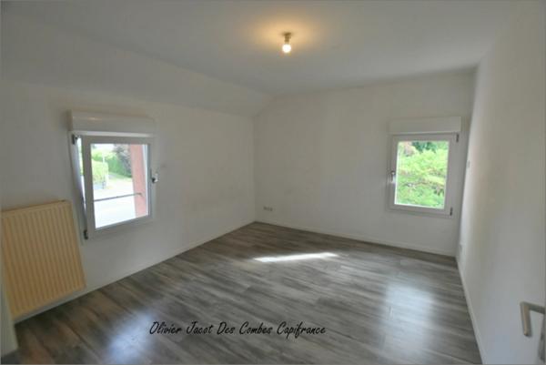 Maison à vendre 4 pièces NOMMAY (25)