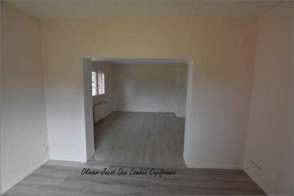 Maison à vendre 4 pièces NOMMAY (25)