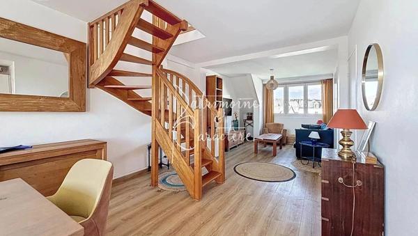 Lumineux duplex 3 chambres 110m2 au sol à Carnac