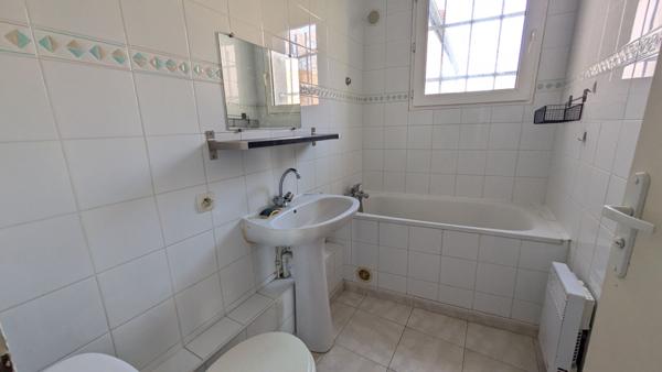 Appartement 2 pièces à vendre La Rochelle - 17000 / Réf: 261LR