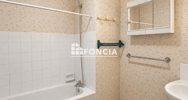 À vendre Appartement 3 pièces 75 m² - Nîmes 30000
