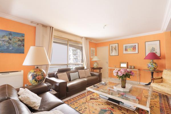 5 PIECES AVEC BALCON QUARTIER MONPLAISIR