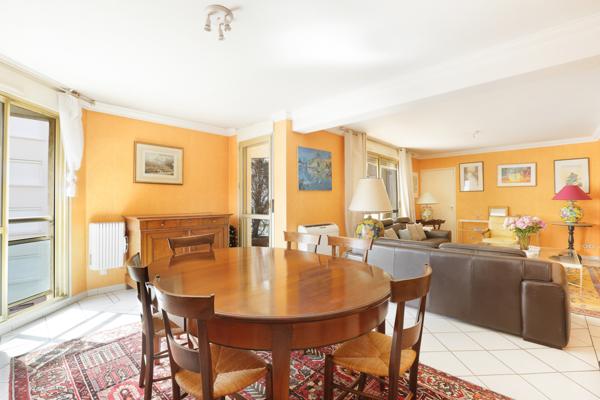 5 PIECES AVEC BALCON QUARTIER MONPLAISIR