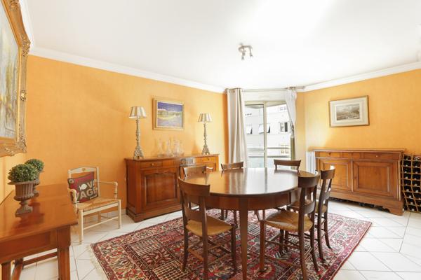 5 PIECES AVEC BALCON QUARTIER MONPLAISIR