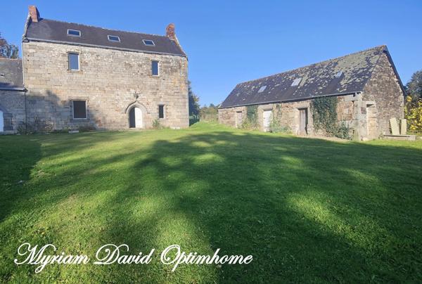 Manoir à louer 5 pièces ROSTRENEN (22)