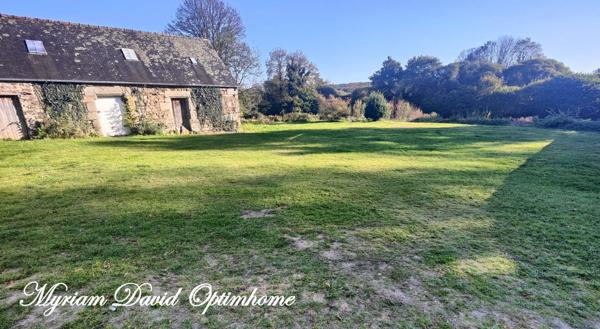 Manoir à louer 5 pièces ROSTRENEN (22)