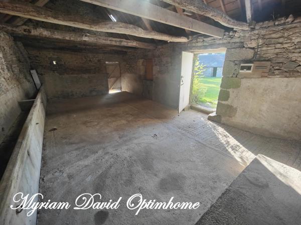 Manoir à louer 5 pièces ROSTRENEN (22)