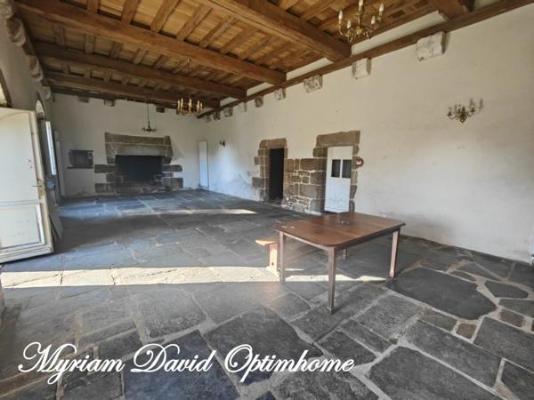 Manoir à louer 5 pièces ROSTRENEN (22)