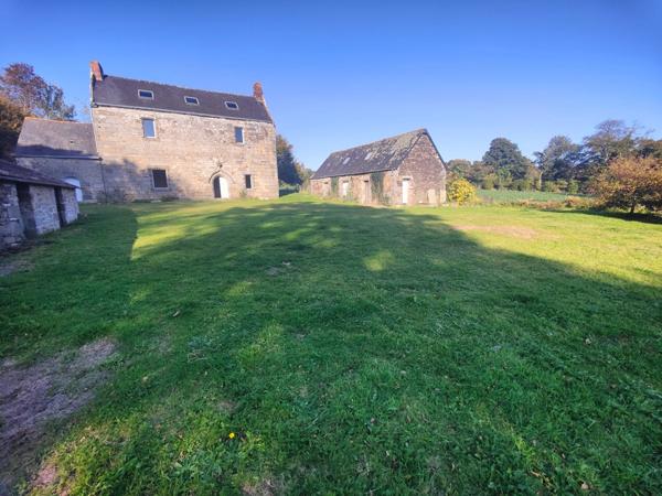 Manoir à louer 5 pièces ROSTRENEN (22)