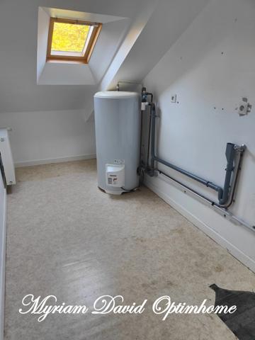 Manoir à louer 5 pièces ROSTRENEN (22)