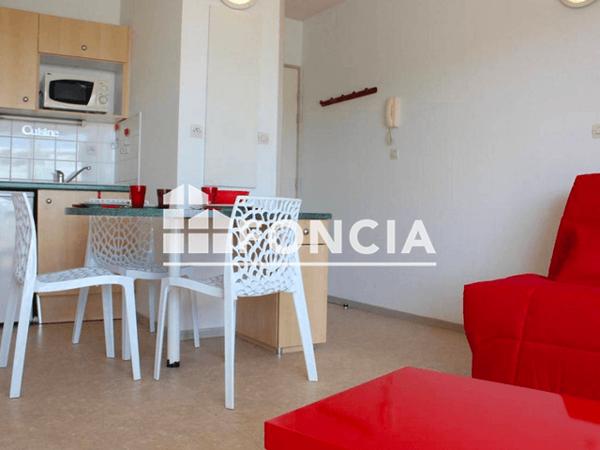 Location Appartement meublé 2 pièces 30.4 m² - AVENUE JEAN MONNET La Rochelle 17000