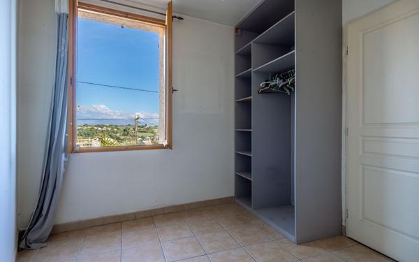 Maison à vendre    3 pièces • 90,09 m2 Valensole