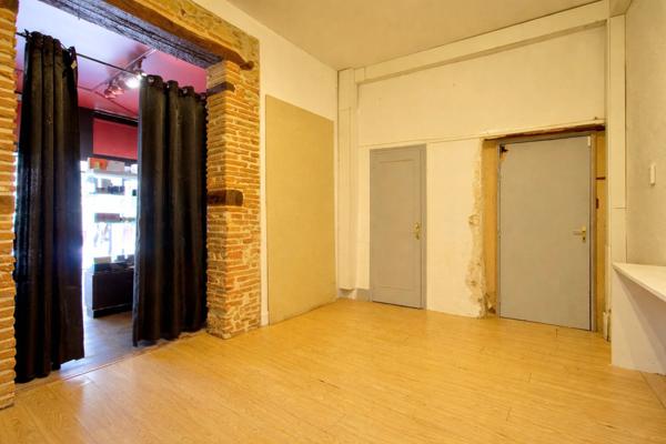 Local commercial à vendre à Agen - 3 pièces, 49.80 m²