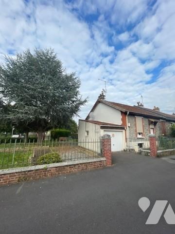 MAISON MITOYENNE D'UN COTE