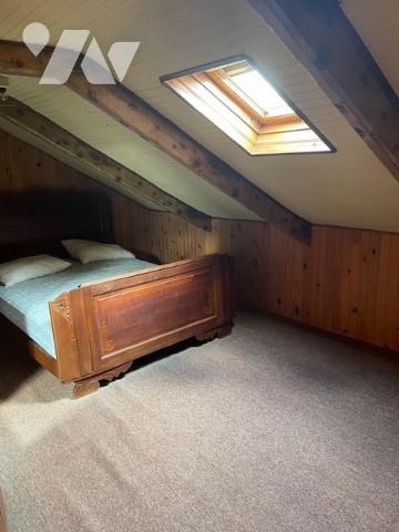 MAISON MITOYENNE D'UN COTE