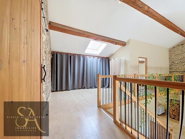 Domaine à vendre (Aude) – vue sur les Pyrénées – autonomie rare