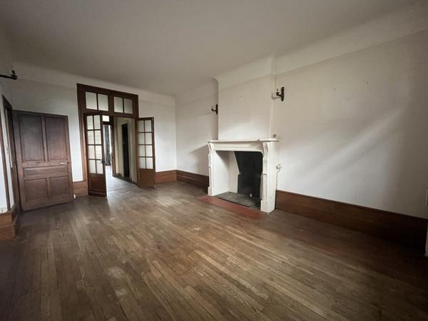 Immeuble à vendre 98 280 € Thiviers 367 m² DPE E